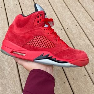 Jordan 5 red suede size 9.5